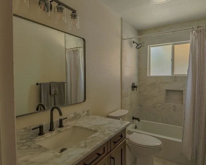 9501 Arvilla Ave NE — Photo 18