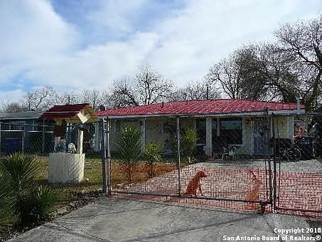 1st image of 146 W Emerson Ave