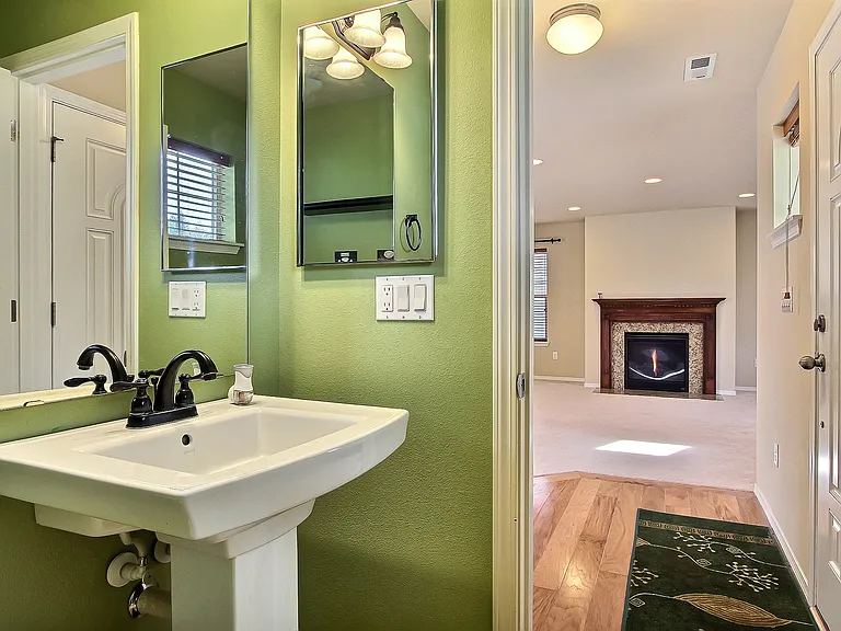 3573 Hoffman Hill Blvd — Photo 3