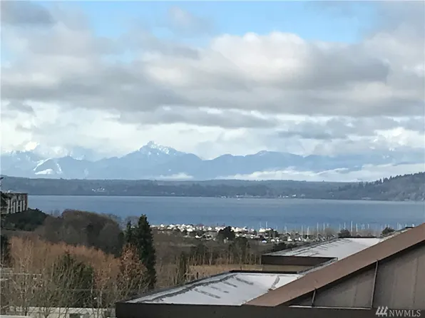 546 Alder St APT 105, Edmonds, WA 98020