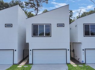 5818 Burt St, Houston, TX 77091