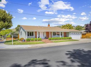 30450 Oakmont Way, Hayward, CA 94544