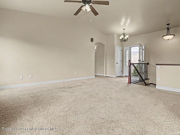 4th image of 194 Eagle Ridge Dr