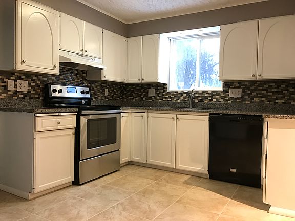 4th image of 5071 S Caribbean Way