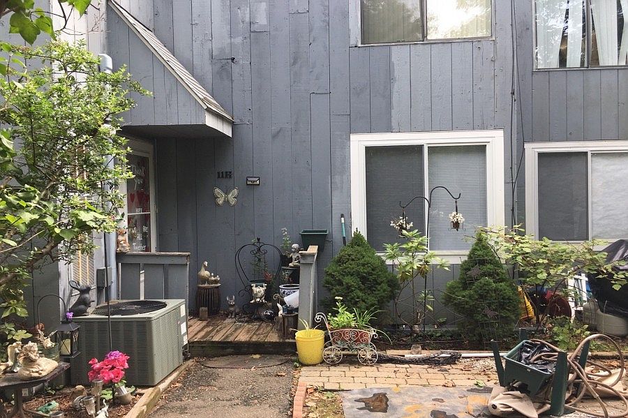 1st image of 11 Cedar Ct Unit H