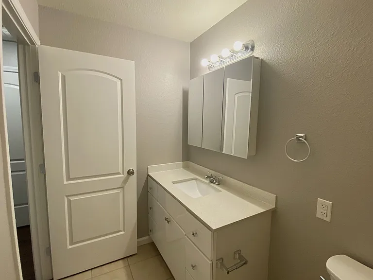Available Apartments at Lawton Street, Antioch, CA — Photo 8