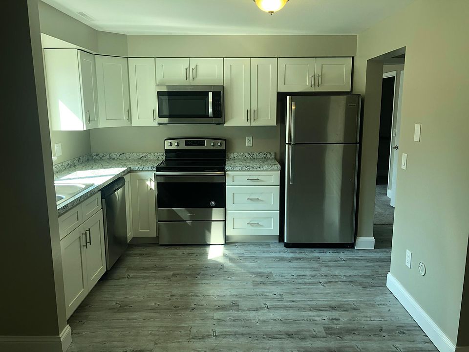 1st image of 614 Englewood Ave APT 4