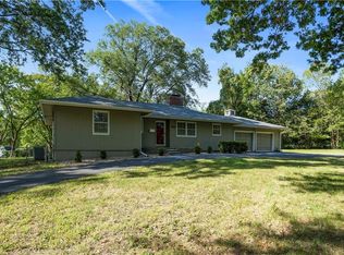 9800 Pennsylvania Ave, Kansas City, MO 64114