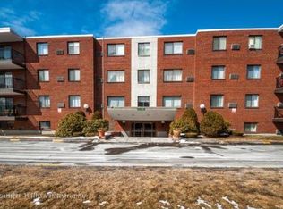 1000 Governors Dr APT 1, Winthrop, MA 02152