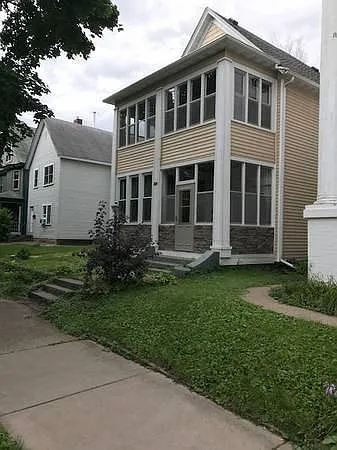 2 bed, 1250 sqft, $1,675 — Photo 3