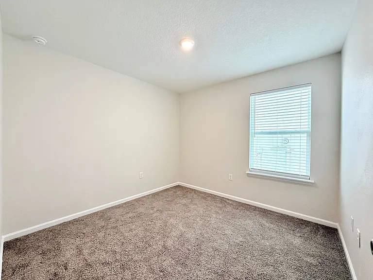 1705 Carter Landing Blvd — Photo 23