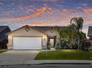 7206 Curacao Ct, Bakersfield, CA