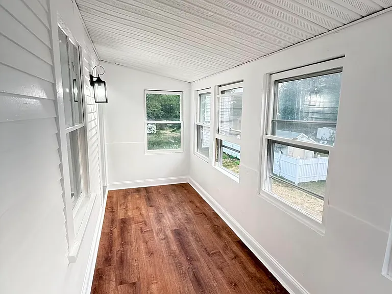 8 Lamprey St #1 — Photo 15