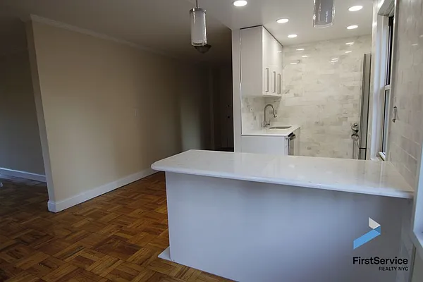 Rented by FirstService Realty (legacy) | media 27