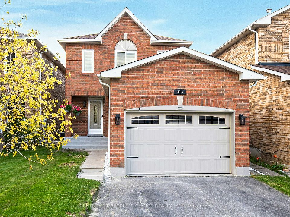 1st image of 313 Marshall Cres