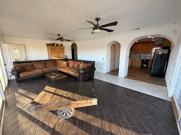 301 Hillside Dr — Photo 14