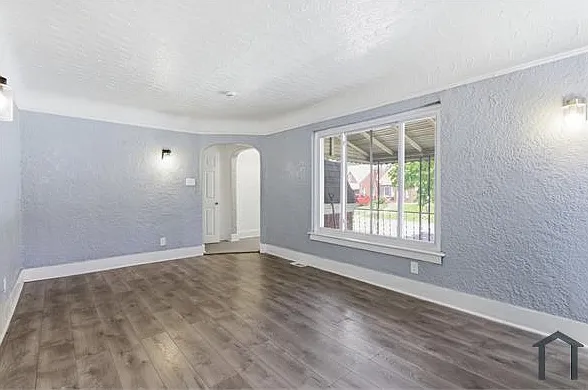 15087 Pinehurst St — Photo 12