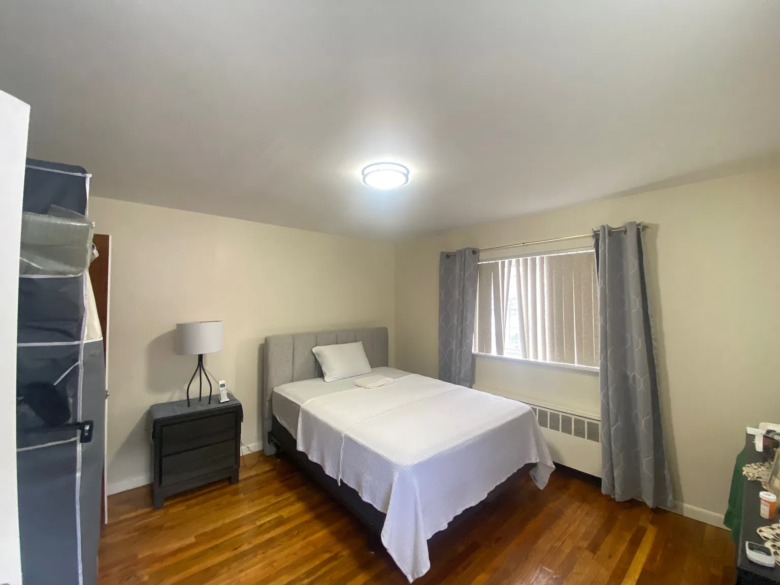 1535 Lurting Ave — Photo 1