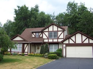 1201 Fetzner Rd, Rochester, NY 14626