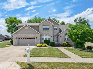 2207 Little Round Top Dr, Edwardsville, IL 62025