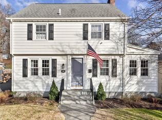 21 Jefferson Ave, Danbury, CT 06810