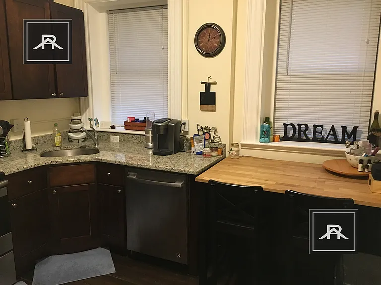 1461 Beacon St #12B — Photo 9