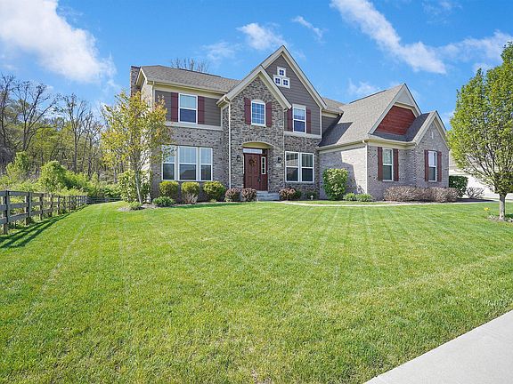 4th image of 7203 Maple Leaf Cir S