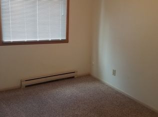 361 Langer Ave S #4, Casselton, ND 58012