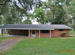 204 W Ray Fussell St, Kirbyville, TX 75956