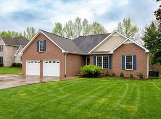 95 Gallant Ct, Clarksville, TN 37043