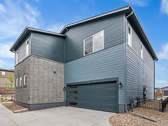 3rd image of 23981 E 40th Avenue
