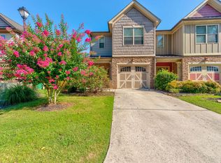 81 Orchard Ln, Rossville, GA 30741