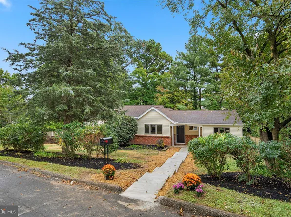 969 Tidewater Rd, Pasadena, MD 21122