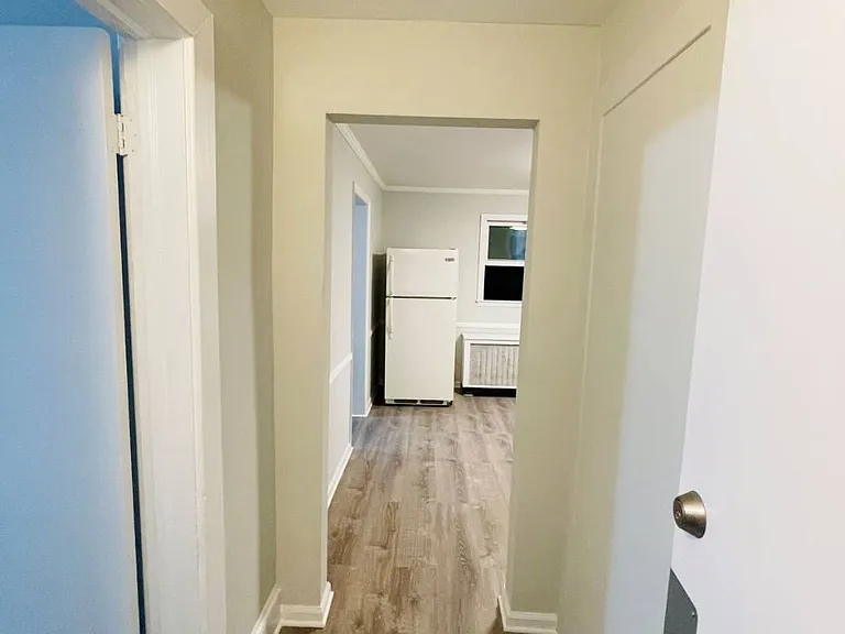 111 Glen Head Rd — Photo 11