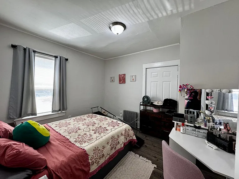 11 John St #10 — Photo 13