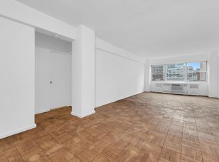 333 E 46th St APT 4B, New York, NY 10017