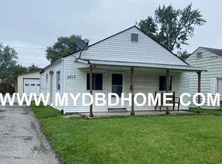 3217 Felician St, Fort Wayne, IN 46803