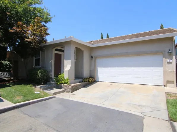 271 Dragonfly Cir, Sacramento, CA 95834