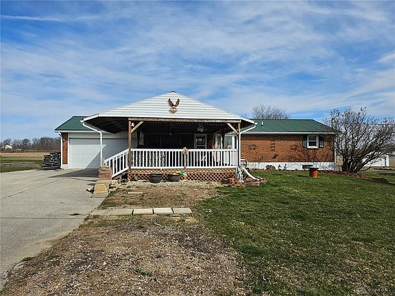 2nd image of 2384 Fox Rd