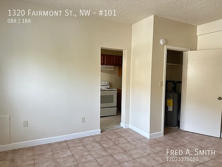 1320 Fairmont St NW — Photo 4