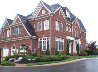 43695 Burning Sands Ter, Leesburg, VA 20176