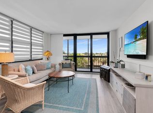 591 Seaview Ct APT 402, Marco Island, FL 34145