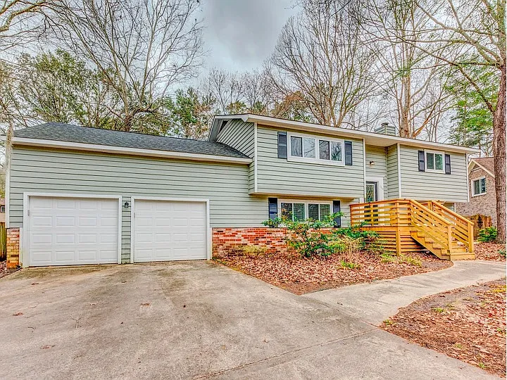 103 Pelican Ct — Photo 2