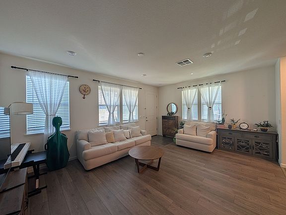 3rd image of 6377 Tawhana Ln