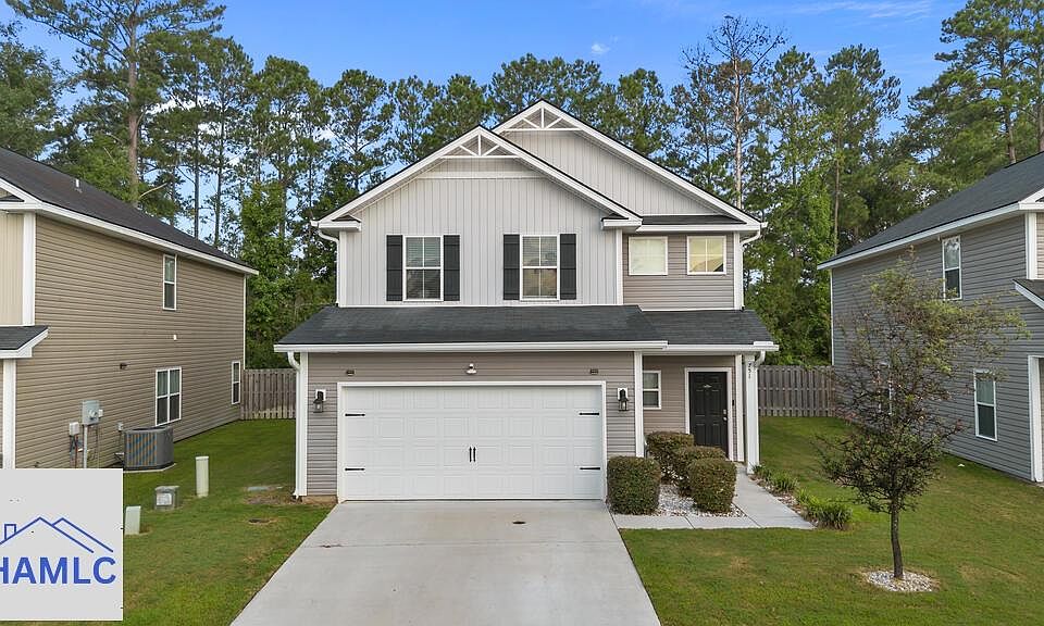 1st image of 751 Fairview Cir