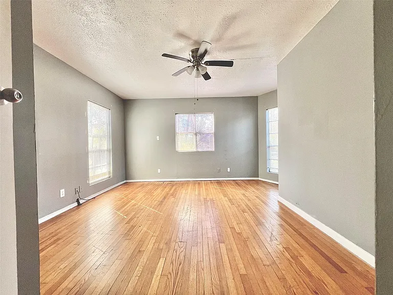 1508 Darden Dr — Photo 19