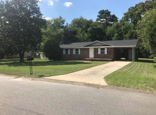 6354 Rockford Dr, Fayetteville, NC 28304