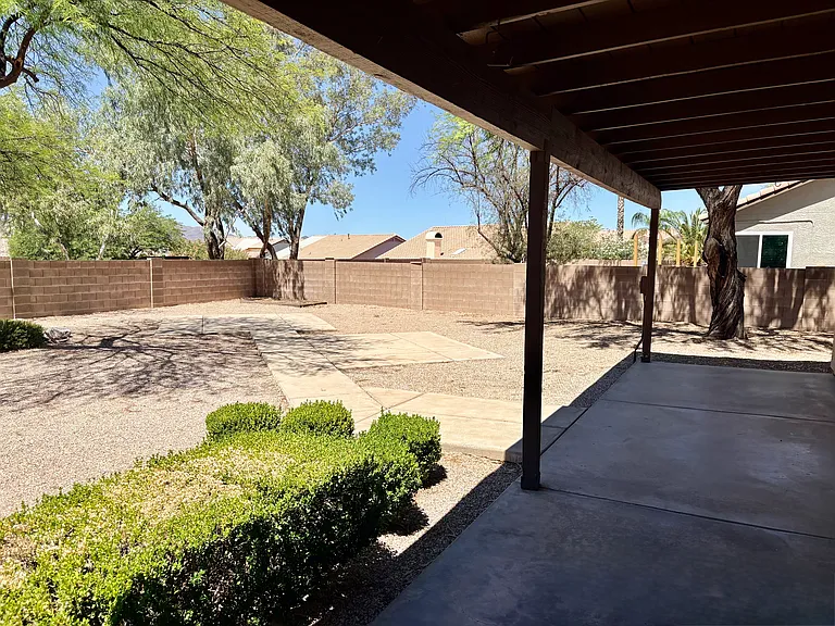 2971 W Calle Lucinda — Photo 28