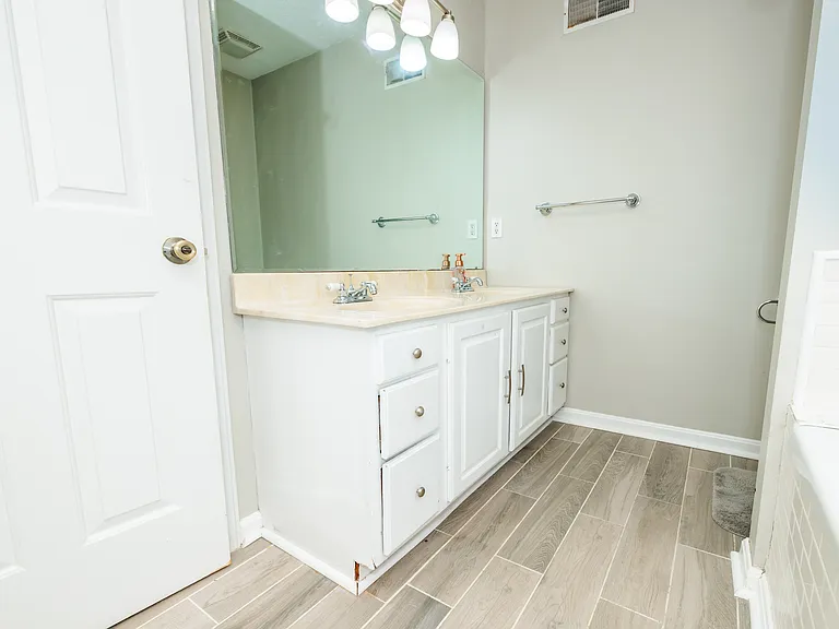 3411 Sample Way — Photo 14