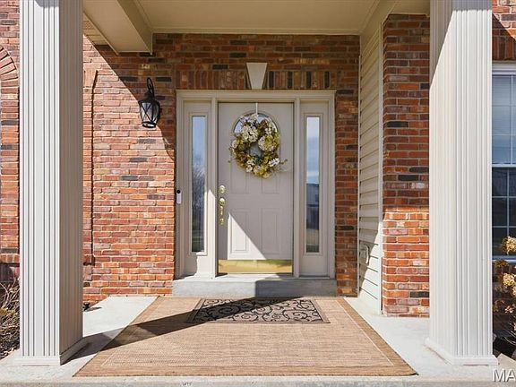 4th image of 679 Grand View Ridge Ct